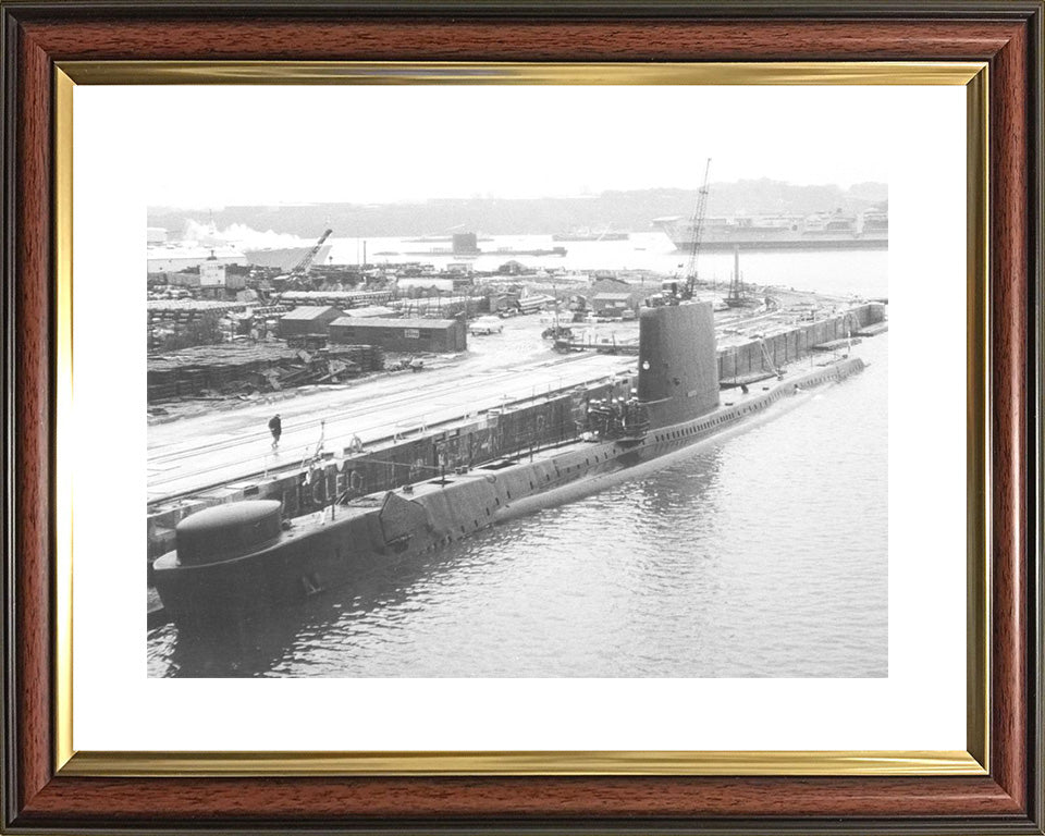 HMS Andrew (P423) Photo Print - Alongside - Royal Navy Amphion Class Submarine Posters, Prints, & Visual Artwork Hampshire Prints 10 x 8 Classic Frame Yes