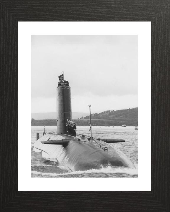 HMS Conqueror S48 Churchill Class Submarine 1982 Jolly Roger