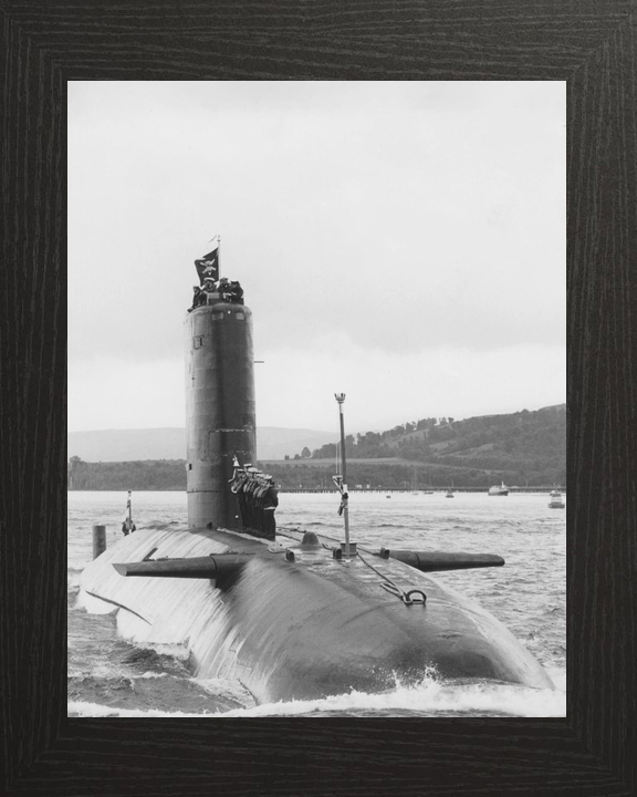 HMS Conqueror S48 Churchill Class Submarine 1982 Jolly Roger
