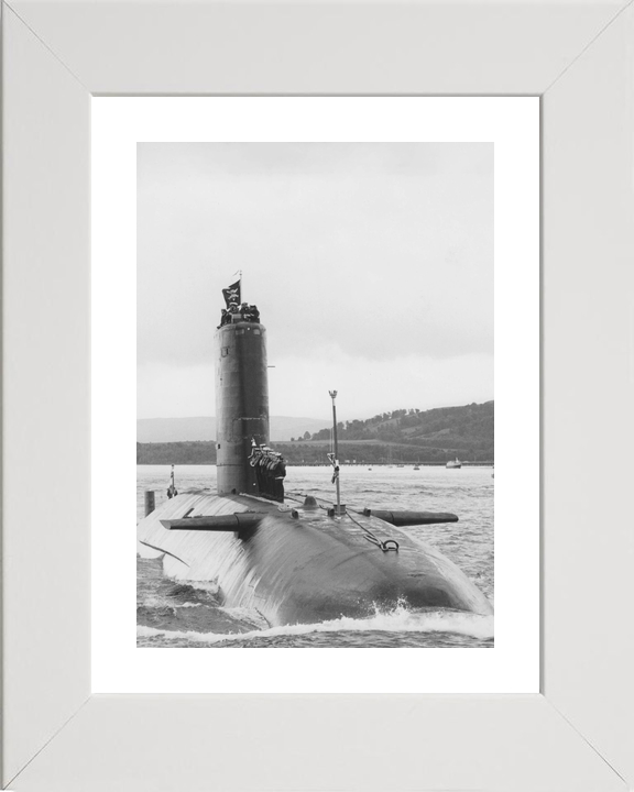 HMS Conqueror S48 Churchill Class Submarine 1982 Jolly Roger