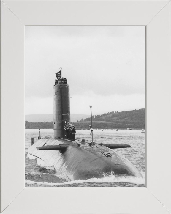 HMS Conqueror S48 Churchill Class Submarine 1982 Jolly Roger