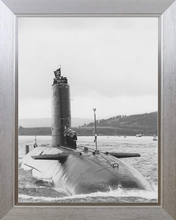 HMS Conqueror S48 Churchill Class Submarine 1982 Jolly Roger
