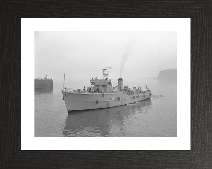 HMS St David M1124 Minesweeper Warship Photo Print - Posters, Prints, & Visual Artwork - by Hampshire Prints (image 2 of 9)