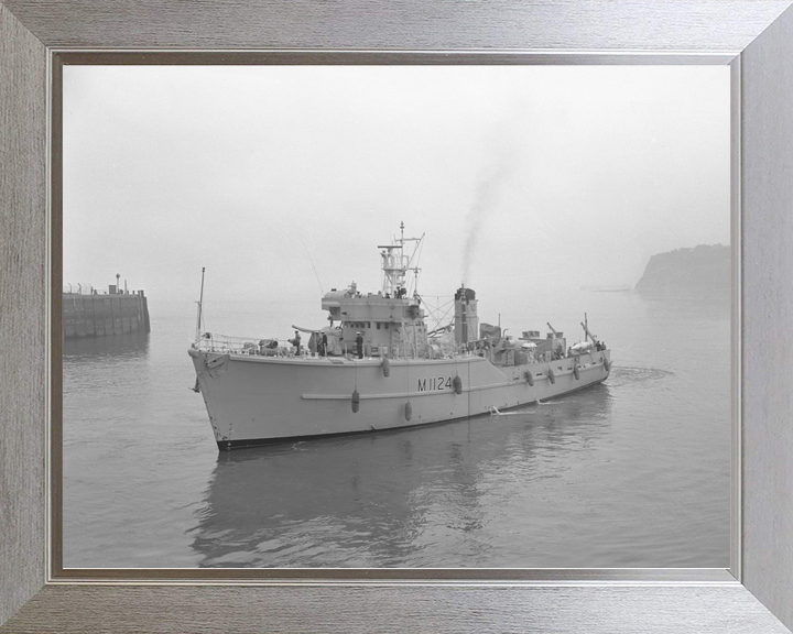 HMS St David M1124 Minesweeper Warship Photo Print - Posters, Prints, & Visual Artwork - by Hampshire Prints (image 7 of 9)