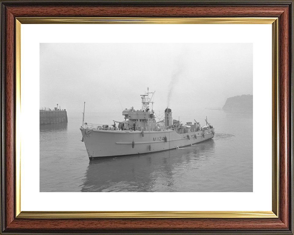 HMS St David M1124 Minesweeper Warship Photo Print - Posters, Prints, & Visual Artwork - by Hampshire Prints (image 8 of 9)