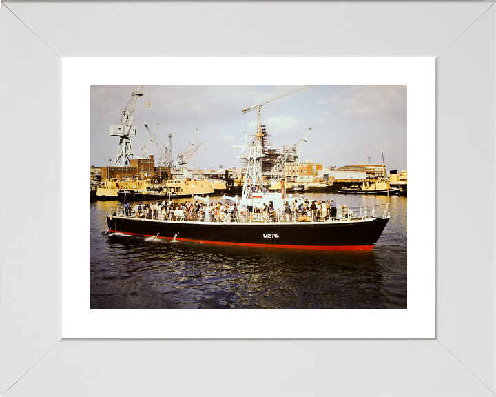 HMS Portisham M2781 Ham Class Minesweeper August 1980 Photo Print - Posters, Prints, & Visual Artwork - by Hampshire Prints (image 4 of 9)