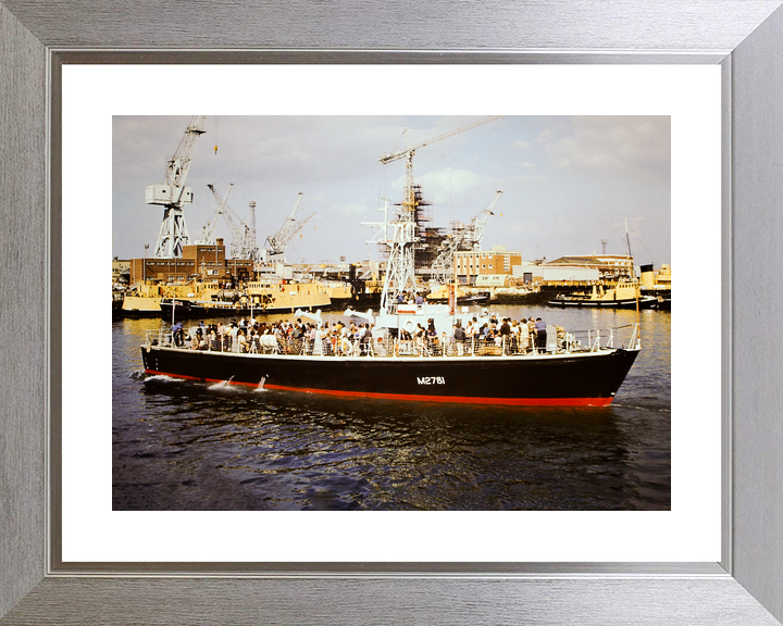HMS Portisham M2781 Ham Class Minesweeper August 1980 Photo Print - Posters, Prints, & Visual Artwork - by Hampshire Prints (image 6 of 9)