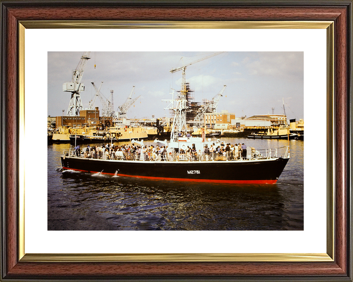 HMS Portisham M2781 Ham Class Minesweeper August 1980 Photo Print - Posters, Prints, & Visual Artwork - by Hampshire Prints (image 8 of 9)