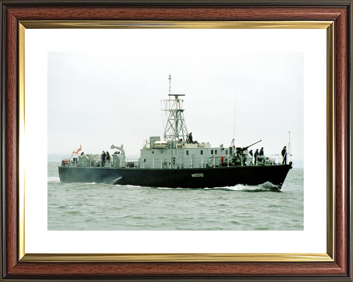 HMS Isis M2010 Ley Class Minesweeper June 1980 Photo Print - Posters, Prints, & Visual Artwork - by Hampshire Prints (image 8 of 9)
