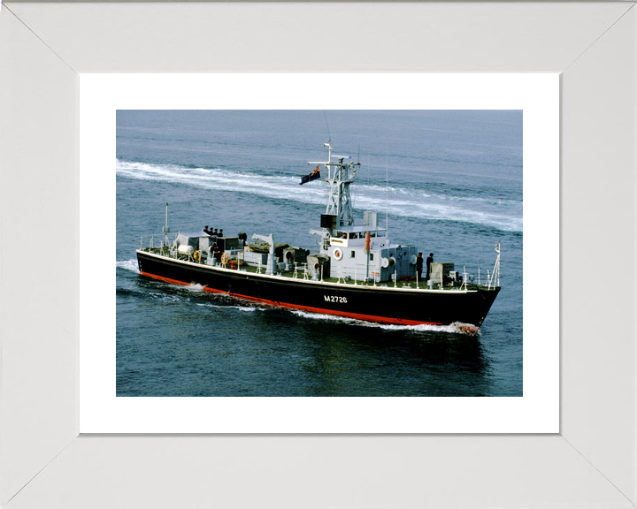 HMS Shipham M2726 Ham Class Minesweeper July 1984 Photo Print - Posters, Prints, & Visual Artwork - by Hampshire Prints (image 4 of 9)