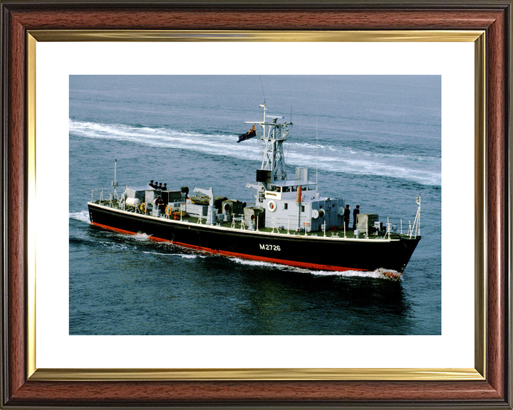 HMS Shipham M2726 Ham Class Minesweeper July 1984 Photo Print - Posters, Prints, & Visual Artwork - by Hampshire Prints (image 8 of 9)