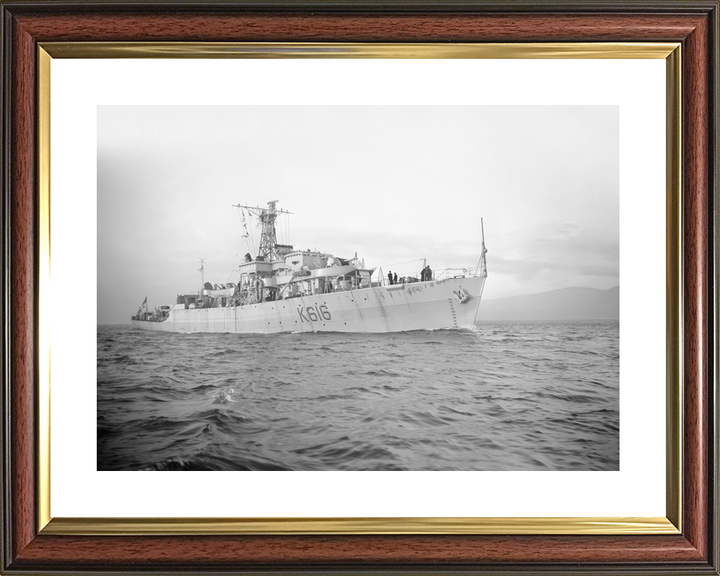 HMS Wigtown Bay K616 Bay Class Frigate Photo Print - Posters, Prints, & Visual Artwork - by Hampshire Prints (image 8 of 9)