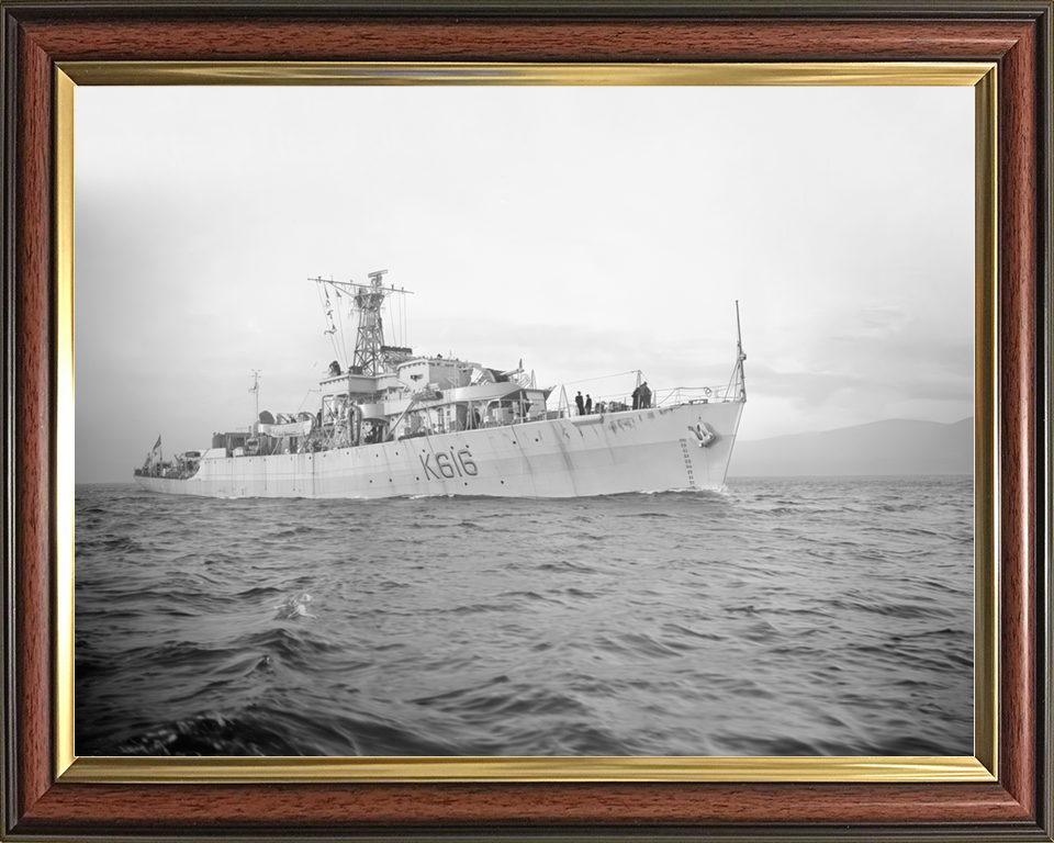 HMS Wigtown Bay K616 Bay Class Frigate Photo Print - Posters, Prints, & Visual Artwork - by Hampshire Prints (image 9 of 9)