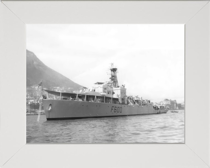 HMS St Brides Bay F600 Bay Class Frigate Photo Print - Posters, Prints, & Visual Artwork - by Hampshire Prints (image 5 of 9)
