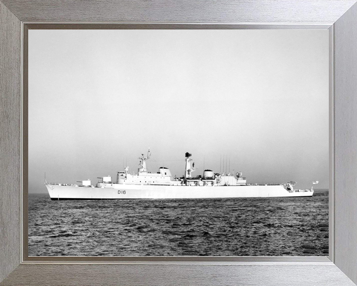 HMS London D16 County Class Destroyer May 1971 Photo Print - Posters, Prints, & Visual Artwork - by Hampshire Prints (image 7 of 9)