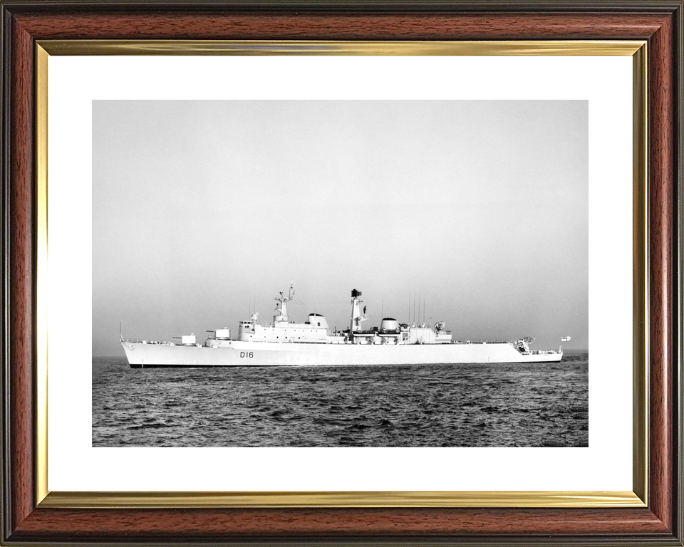 HMS London D16 County Class Destroyer May 1971 Photo Print - Posters, Prints, & Visual Artwork - by Hampshire Prints (image 8 of 9)