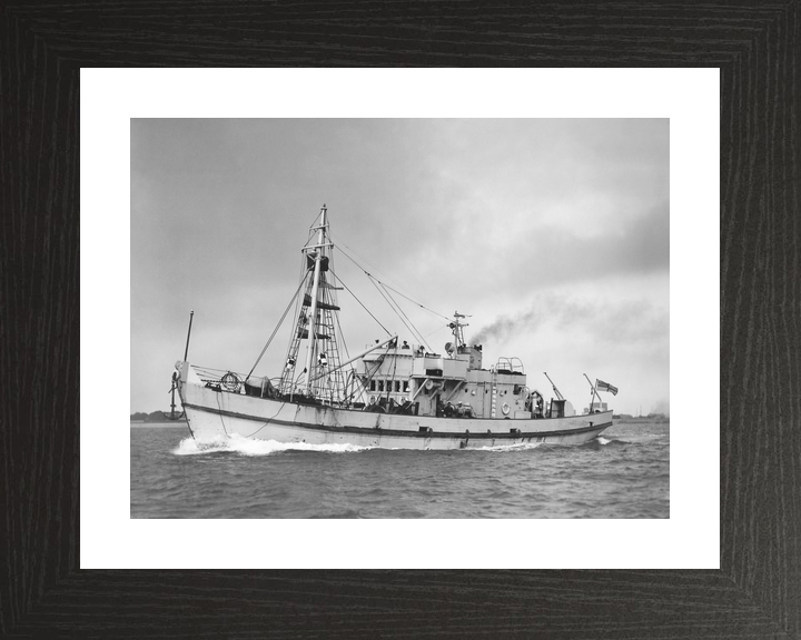 HMS MMS 1717 J517 MMS Class Minesweeper Photo Print - Posters, Prints, & Visual Artwork - by Hampshire Prints (image 2 of 9)