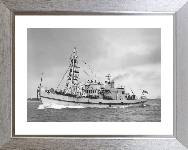 HMS MMS 1717 J517 MMS Class Minesweeper Photo Print - Posters, Prints, & Visual Artwork - by Hampshire Prints (image 6 of 9)