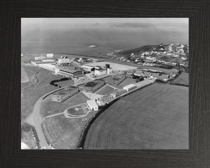 HMS Cambridge Royal Navy Shore Establishment Plymouth Photo Print - Posters, Prints, & Visual Artwork - by Hampshire Prints (image 3 of 9)
