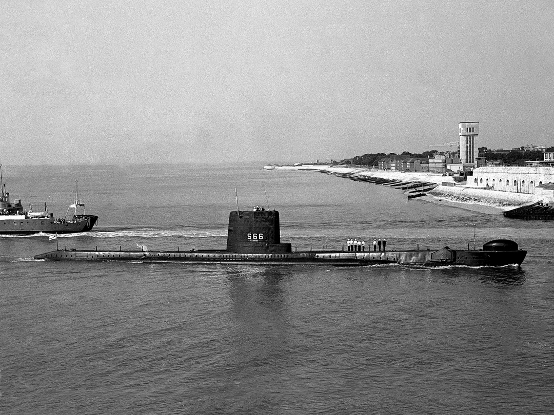 HMS Alderney (S66) (P416) Photo Print - Portsmouth - Royal Navy Amphion Class Submarine Hampshire Prints 6 x 4 No Frame No