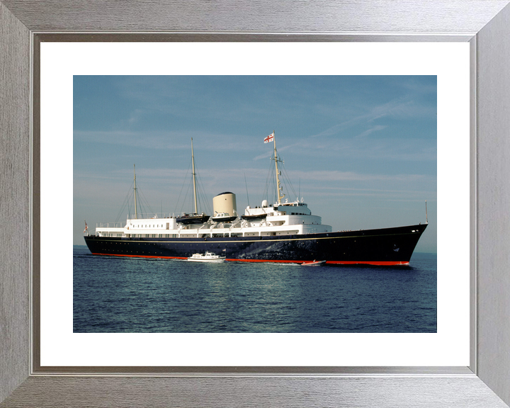HMY Britannia Royal Yacht Starboard View Photo Print - Posters, Prints, & Visual Artwork - by Hampshire Prints (image 6 of 9)