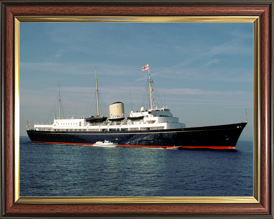 HMY Britannia Royal Yacht Starboard View Photo Print - Posters, Prints, & Visual Artwork - by Hampshire Prints (image 9 of 9)