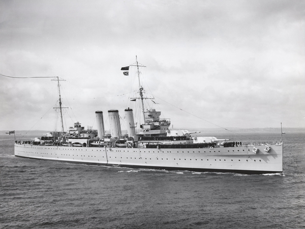 HMS Cornwall 56 County Class Heavy Cruiser 1929