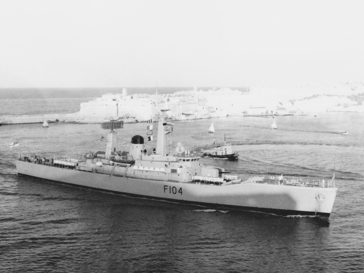 HMS Dido (F104) Royal Navy Leander Class Frigate Valletta Malta Photo Print Wall Art Decor Posters, Prints, & Visual Artwork Hampshire Prints 6 x 4 No Frame No