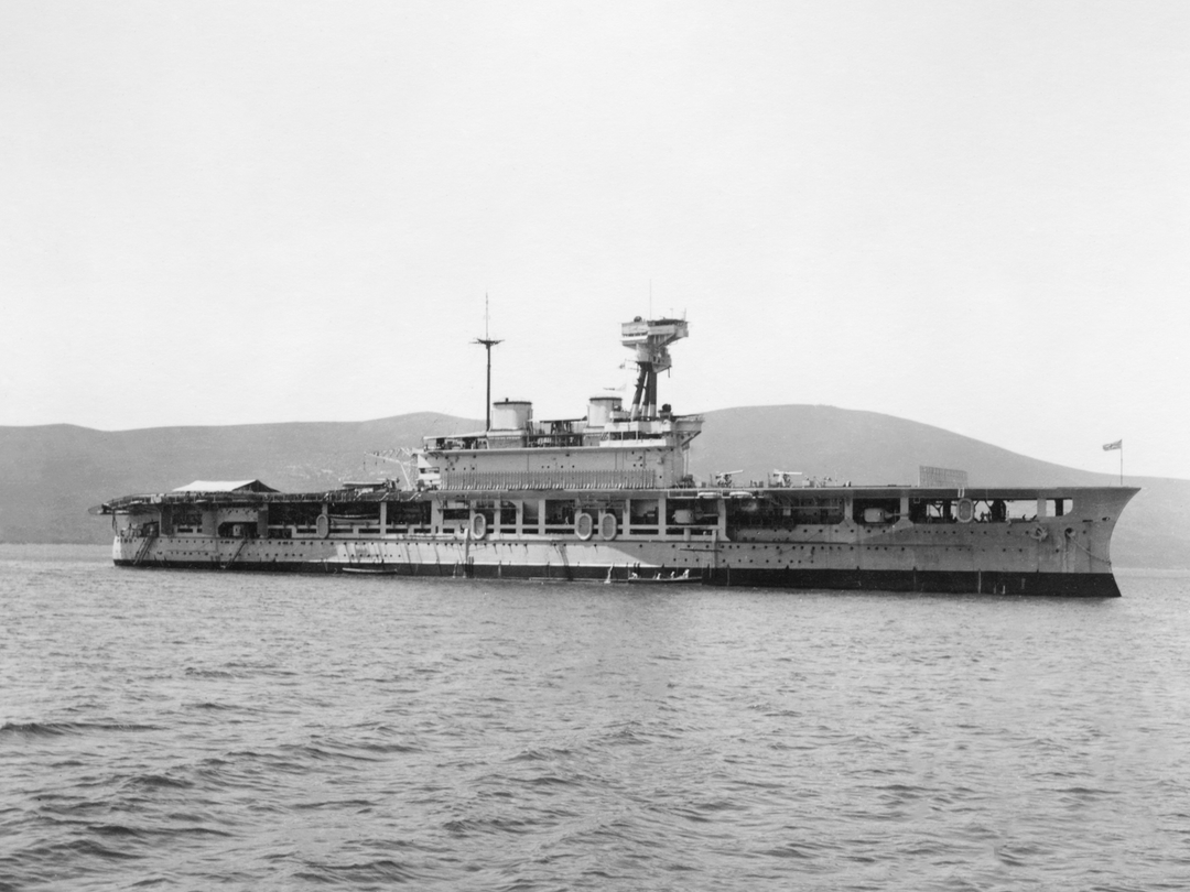 HMS Eagle (94) Royal Navy Eagle Class Aircraft Carrier Starboard Side Photo Print Wall Art Decor Posters, Prints, & Visual Artwork Hampshire Prints 6 x 4 No Frame No