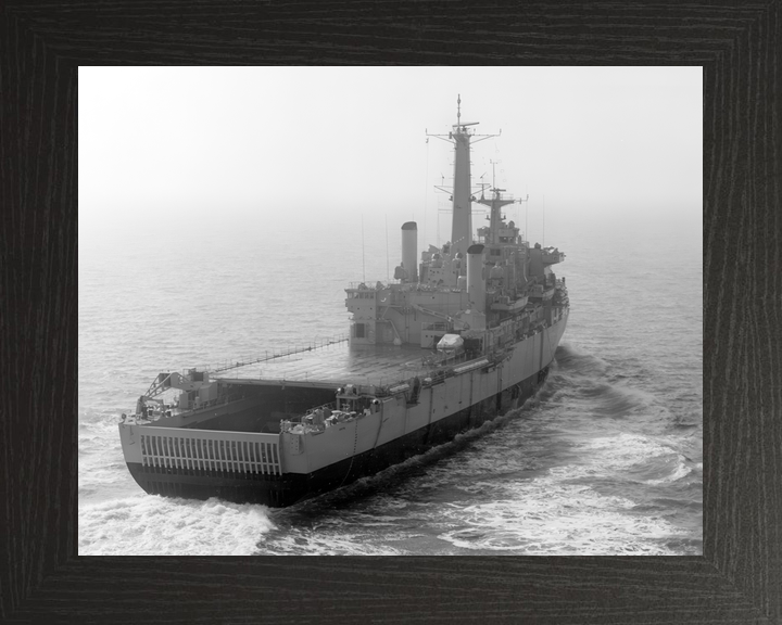HMS Fearless (L10) Royal Navy Fearless Class Landing Platform Dock Starboard Quarter View Photo Print Wall Art Decor - Posters, Prints, & Visual Artwork - by Hampshire Prints (image 3 of 9)
