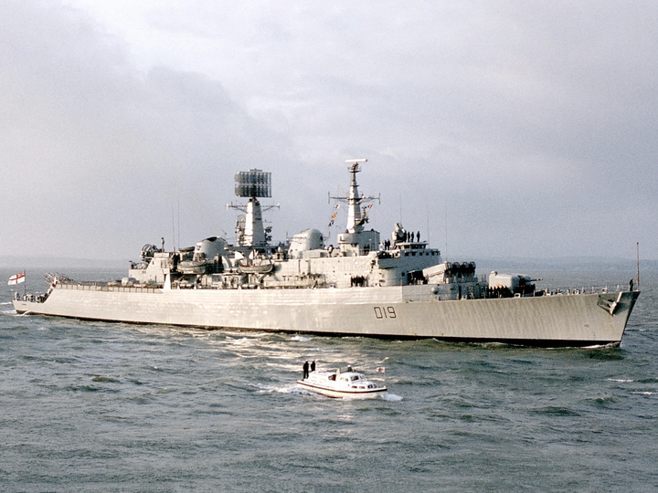 HMS Glamorgan (D19) Royal Navy County Class Destroyer Entering Portsmouth Photo Print Wall Art Decor - Posters, Prints, & Visual Artwork - by Hampshire Prints (image 1 of 9)