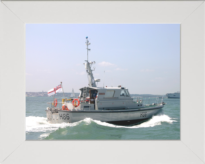 HMS Gleaner (H86) Royal Navy Survey Motor Launch Starboard View Photo Print Wall Art Decor - Posters, Prints, & Visual Artwork - by Hampshire Prints (image 5 of 9)