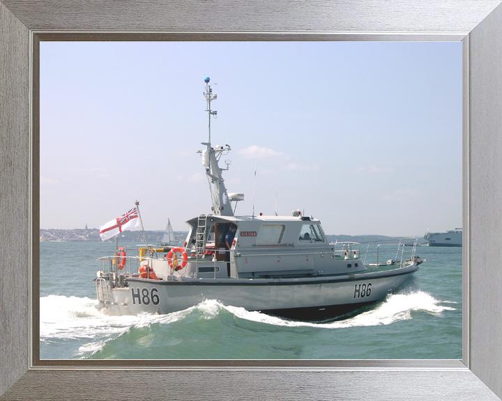 HMS Gleaner (H86) Royal Navy Survey Motor Launch Starboard View Photo Print Wall Art Decor - Posters, Prints, & Visual Artwork - by Hampshire Prints (image 7 of 9)