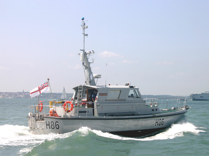 HMS Gleaner (H86) Royal Navy Survey Motor Launch Starboard View Photo Print Wall Art Decor - Posters, Prints, & Visual Artwork - by Hampshire Prints (image 1 of 9)