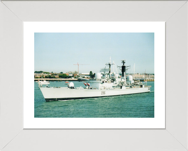 HMS Gloucester (D96) Royal Navy Type 42 Destroyer Leaving Portsmouth Photo Print Wall Art Decor - Posters, Prints, & Visual Artwork - by Hampshire Prints (image 4 of 9)