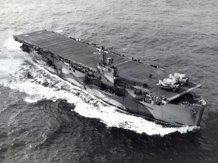 HMS Tracker D24 Aircraft Carrier 1939-1945 Photo Print - Posters, Prints, & Visual Artwork - by Hampshire Prints (image 1 of 9)
