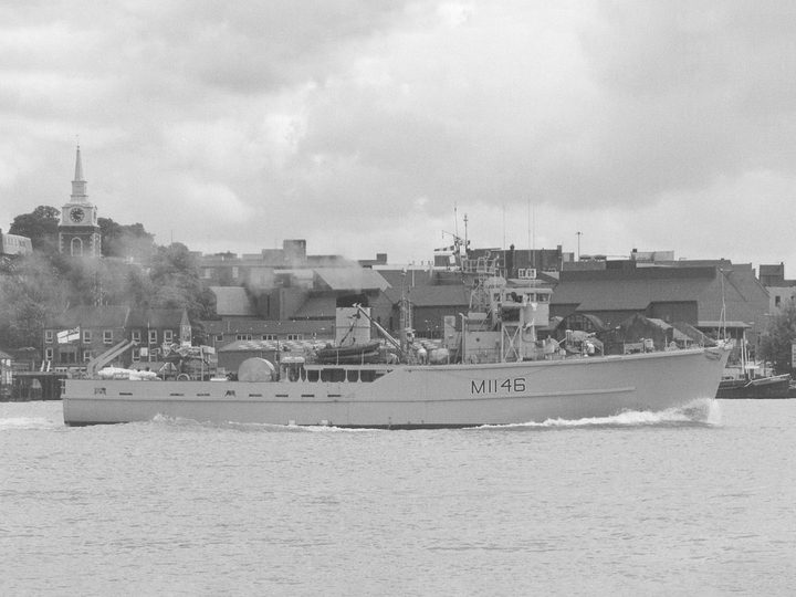 HMS Hodgeston (M1146) Royal Navy Ton Class Minesweeper Starboard Beam View Photo Print Wall Art Decor - Posters, Prints, & Visual Artwork - by Hampshire Prints (image 1 of 9)
