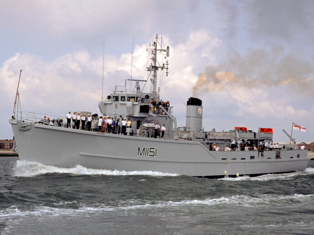 HMS Iveston M1151 Ton Class Minesweeper July 1992 Photo Print - Posters, Prints, & Visual Artwork - by Hampshire Prints (image 1 of 9)