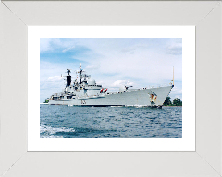 HMS Manchester D95 Type 42 Destroyer Low Starboard View Photo Print - Posters, Prints, & Visual Artwork - by Hampshire Prints (image 4 of 9)