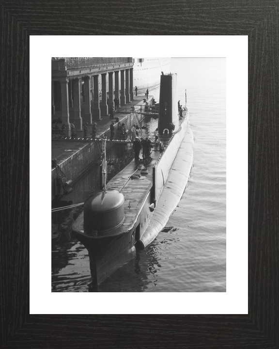 HMS Orpheus S11 Oberon Class Submarine 1986 Genoa