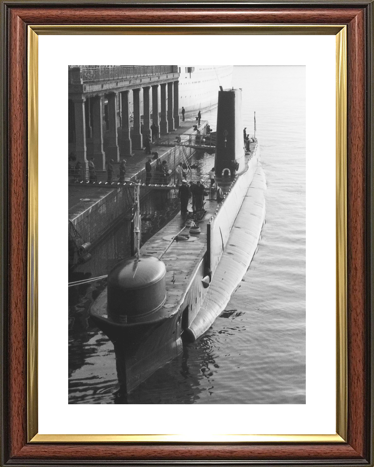 HMS Orpheus S11 Oberon Class Submarine 1986 Genoa