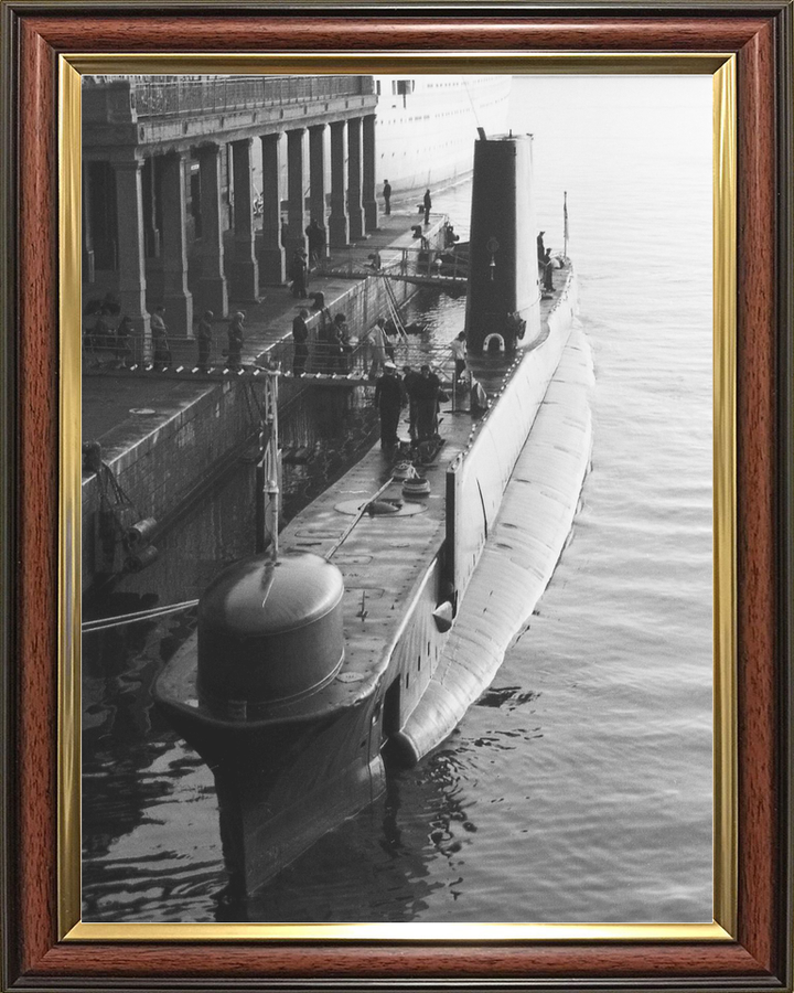 HMS Orpheus S11 Oberon Class Submarine 1986 Genoa