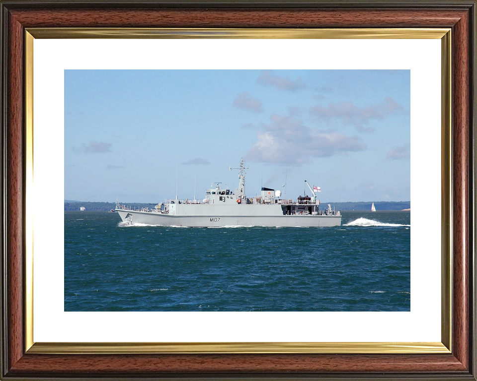 HMS Pembroke M107 Sandown Class Minehunter May 2005 Photo Print - Posters, Prints, & Visual Artwork - by Hampshire Prints (image 8 of 9)