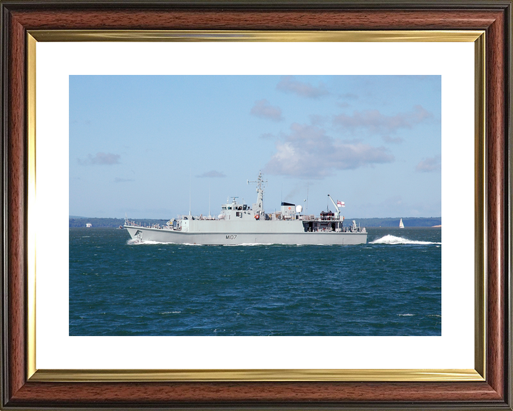 HMS Pembroke M107 Sandown Class Minehunter May 2005 Photo Print - Posters, Prints, & Visual Artwork - by Hampshire Prints (image 8 of 9)