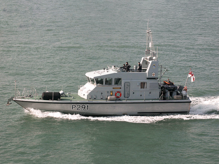 HMS Puncher P291 Archer Class P2000 Patrol Vessel October 2005 At Sea Photo Print - Posters, Prints, & Visual Artwork - by Hampshire Prints (image 1 of 9)