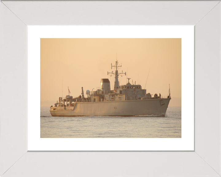 HMS Quorn M41 Hunt Class Minehunter Photo Print - Posters, Prints, & Visual Artwork - by Hampshire Prints (image 4 of 9)