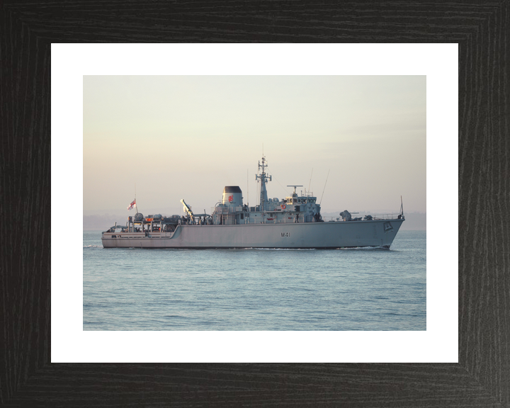 HMS Quorn M41 Hunt Class Minehunter November 2014 Photo Print - Posters, Prints, & Visual Artwork - by Hampshire Prints (image 2 of 9)