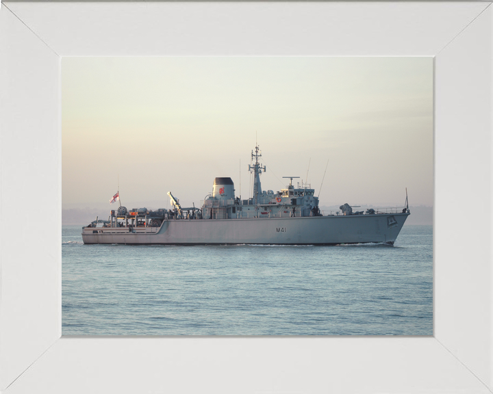 HMS Quorn M41 Hunt Class Minehunter November 2014 Photo Print - Posters, Prints, & Visual Artwork - by Hampshire Prints (image 5 of 9)