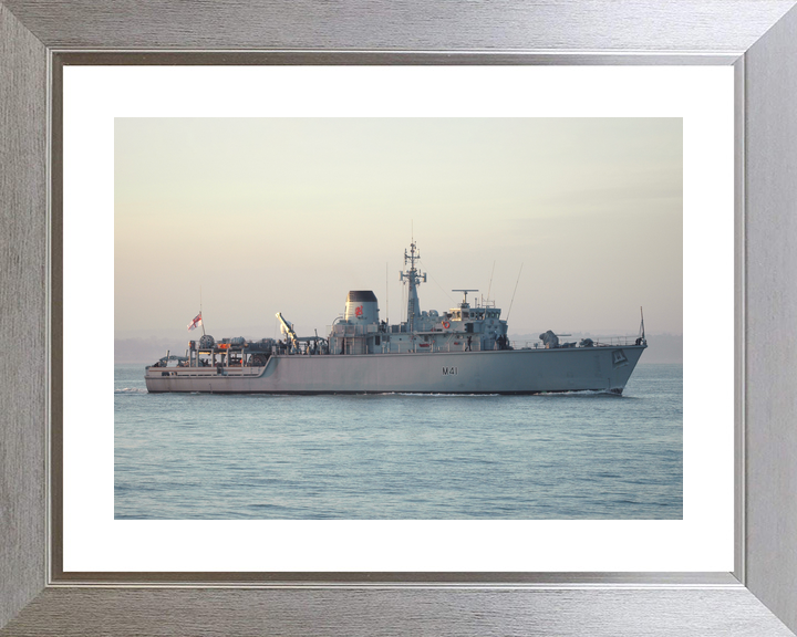 HMS Quorn M41 Hunt Class Minehunter November 2014 Photo Print - Posters, Prints, & Visual Artwork - by Hampshire Prints (image 6 of 9)