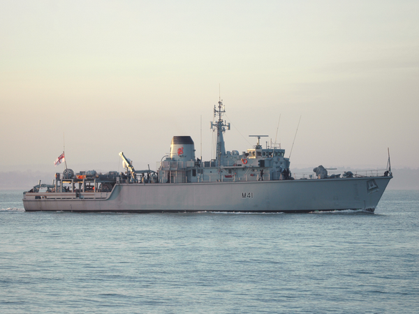 HMS Quorn M41 Hunt Class Minehunter November 2014